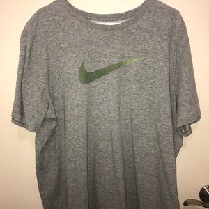 2XL Nike dri fit